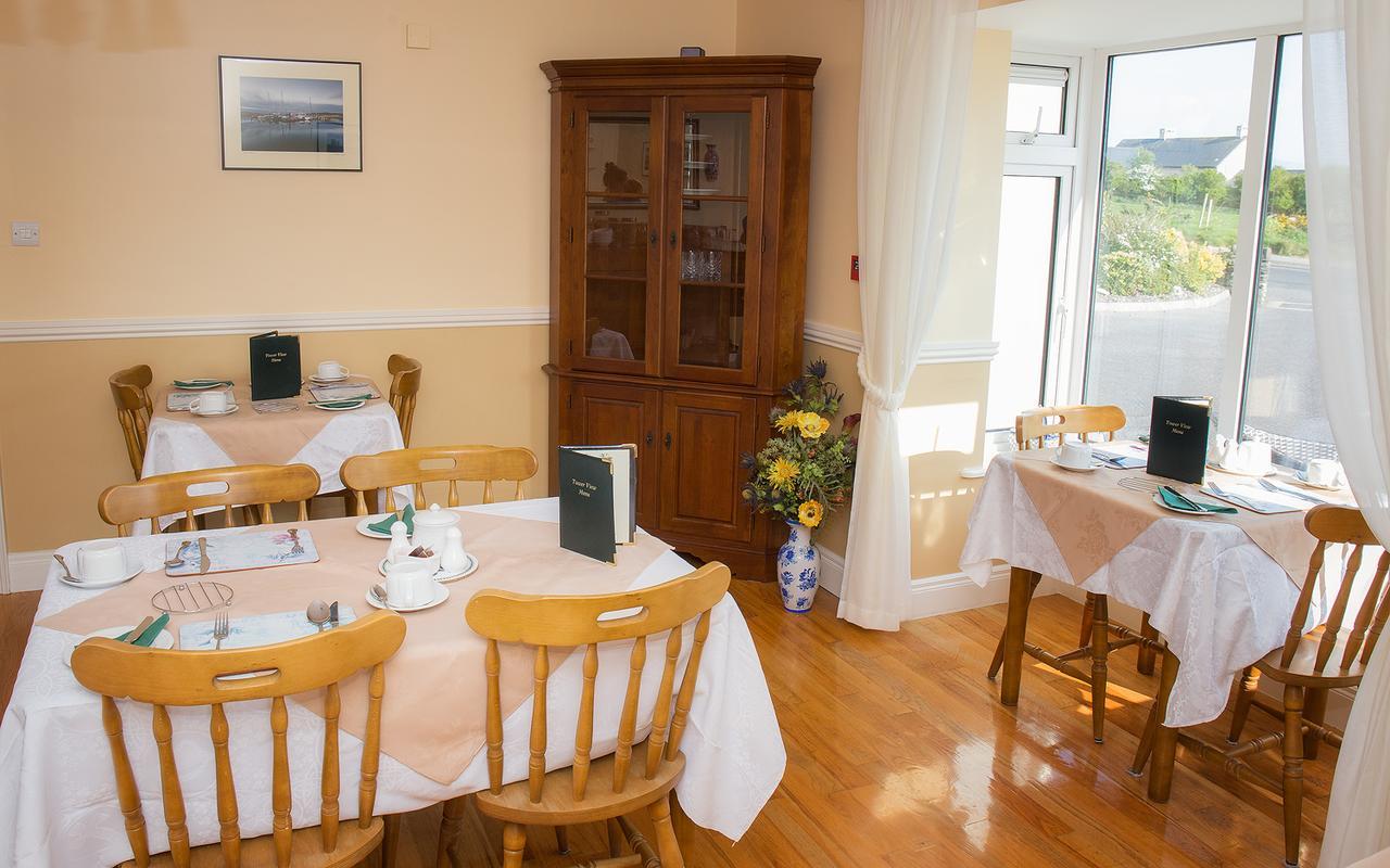 Hotel Tower View Dingle Exterior foto